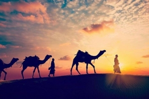 Super Jeep safari tour in Hurghada Desert :