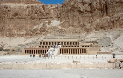 El Deir El Bahri